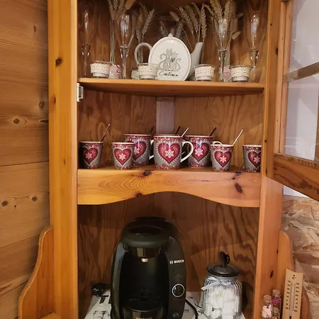 Le Nid Des Cerfs Frühstückspension *